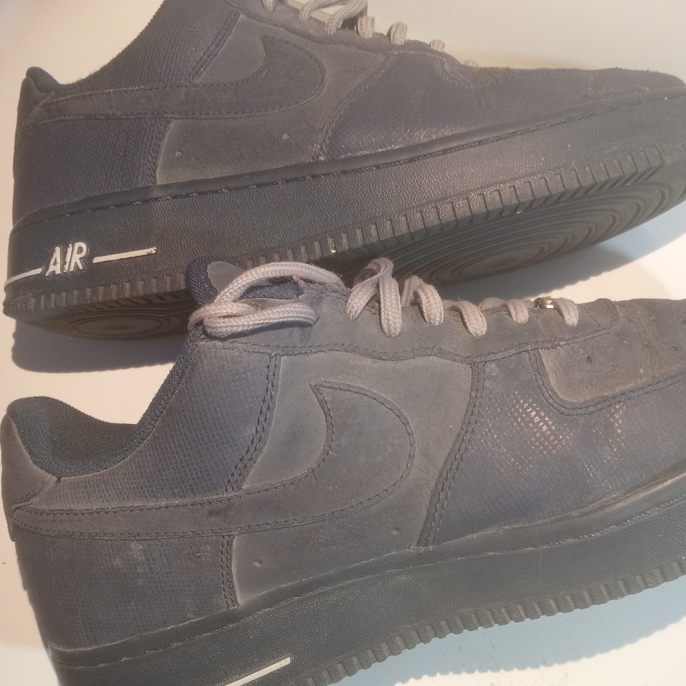 Nike Air Force 1 Size 9